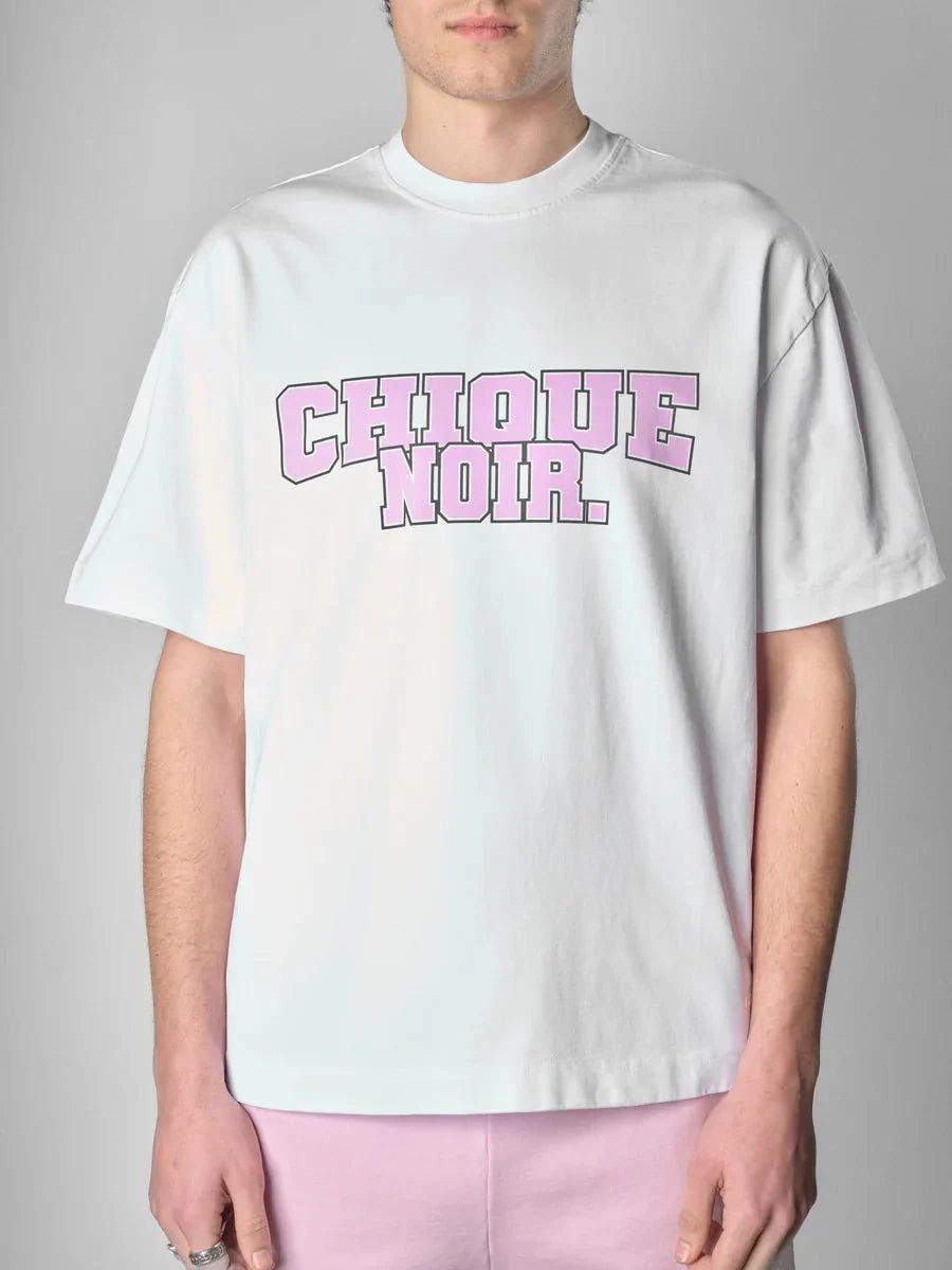 Chique Noir - COLLEGE TEE - WHITE/LILAC SNOW - Mentastore