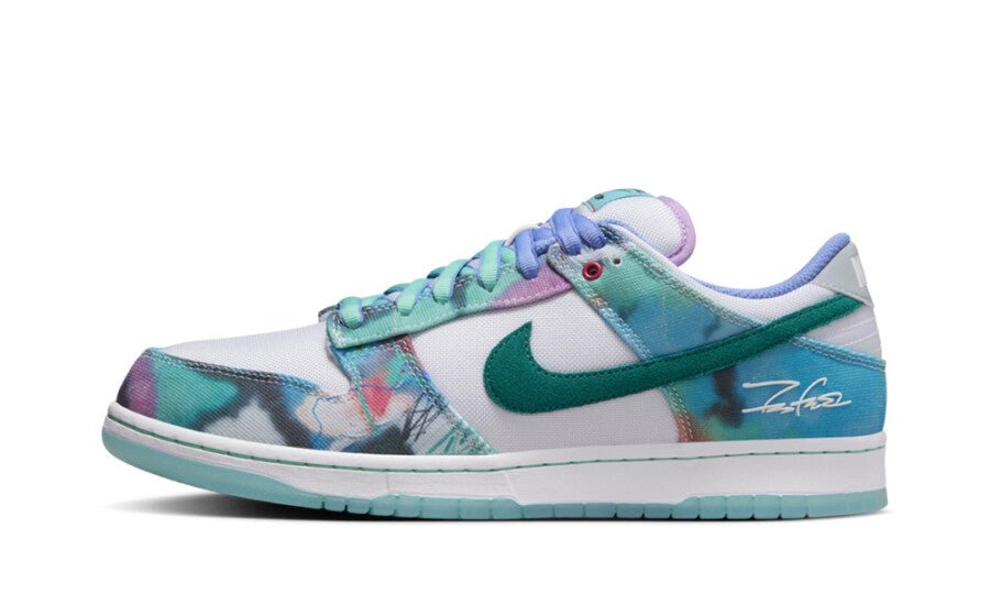 Nike SB Dunk Low 'Futura Laboratories Bleached Aqua' - Mentastore