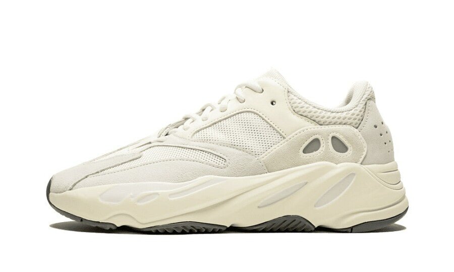 Yeezy Boost 700 V1 'Analog' - Mentastore